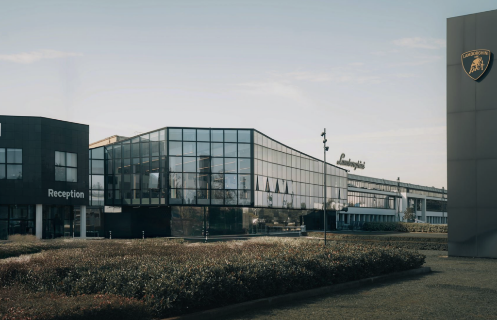 Automobili Lamborghini fue galardonada con la certificación ‘Top Employer Italia’ por decimotercer año consecutiv