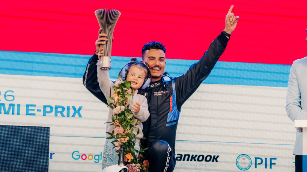 Pascal Wehrlein completa el podio para Porsche en el E-Prix de Miami